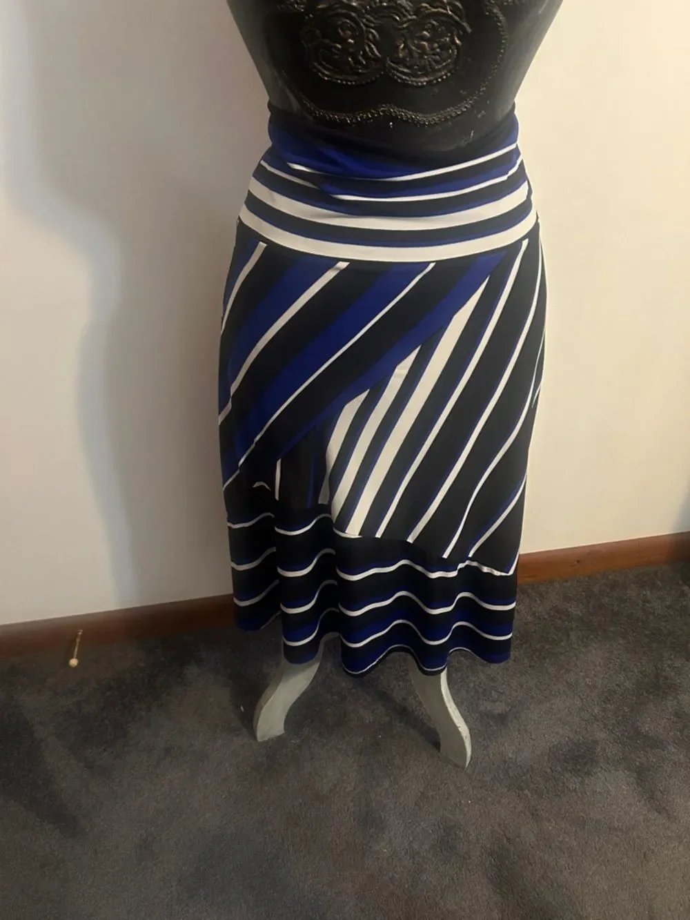Susan Lawrence striped A-Line Midi Skirt in Blue, Black & White